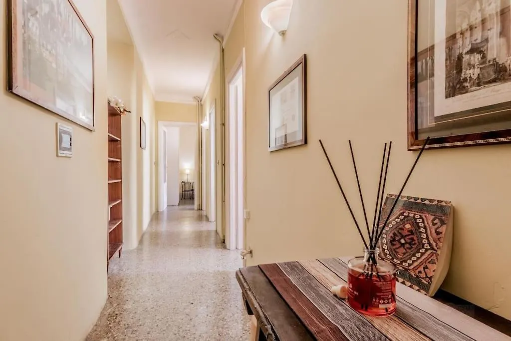 Vatican House Entire Apartment Two Bedrooms 2 Wi Fi A Portable One Rome 0*,