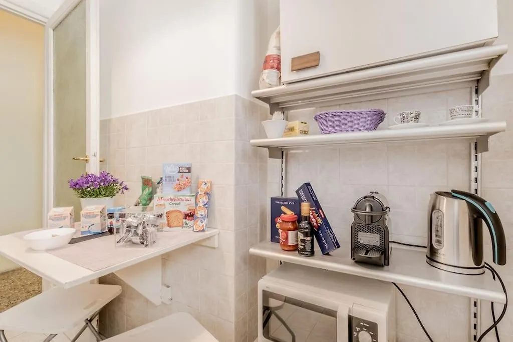 Vatican House Entire Apartment Two Bedrooms 2 Wi Fi A Portable One Rome 0*,  Italy