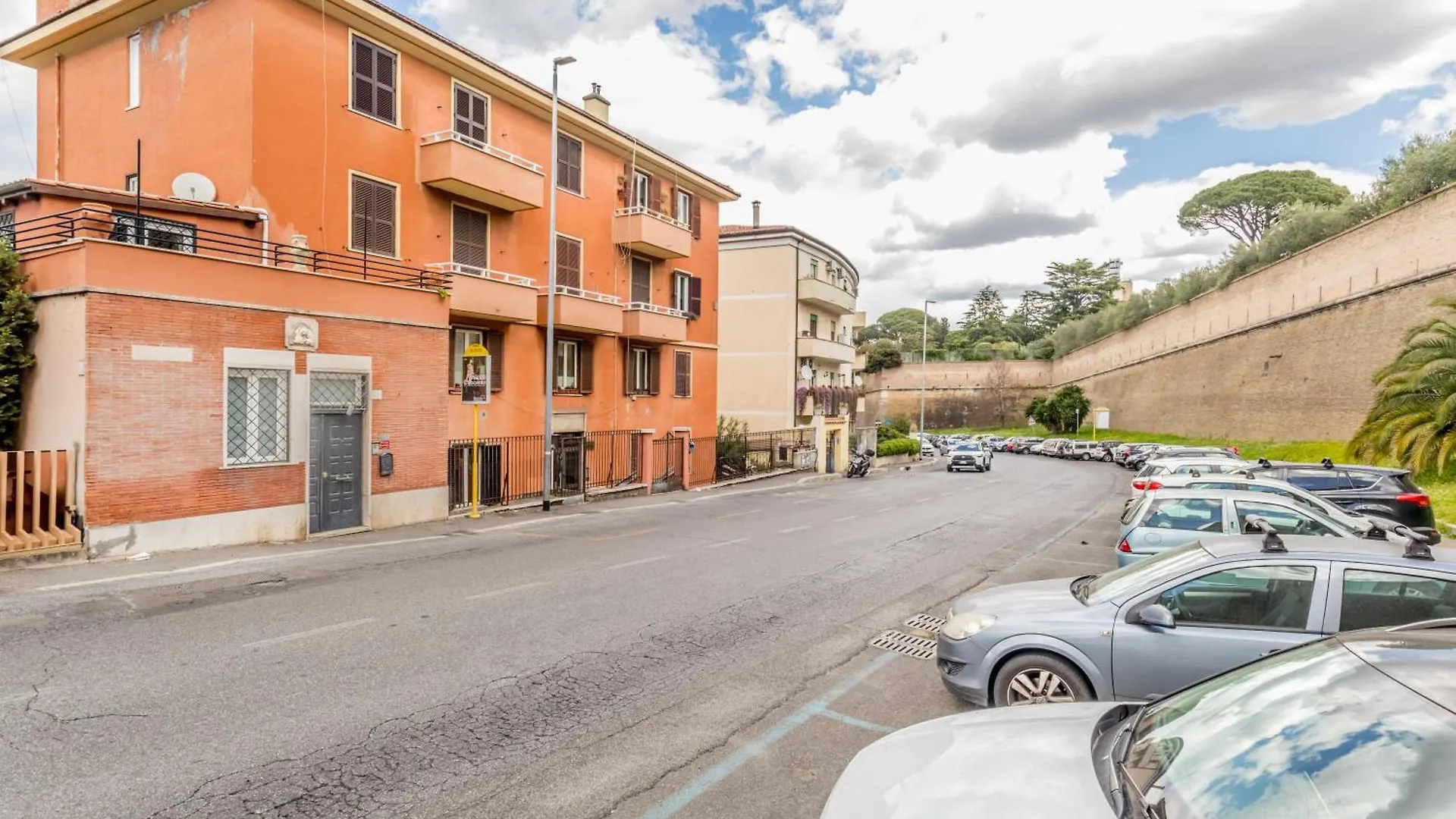 Vatican House Entire Apartment Two Bedrooms 2 Wi Fi A Portable One Rome